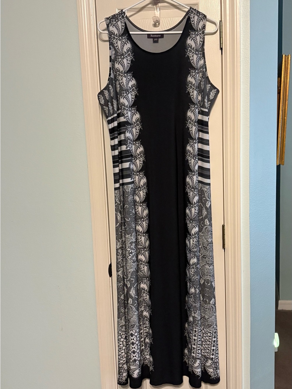 Roaman's Black and White Sleeveless Printed Maxi Dress